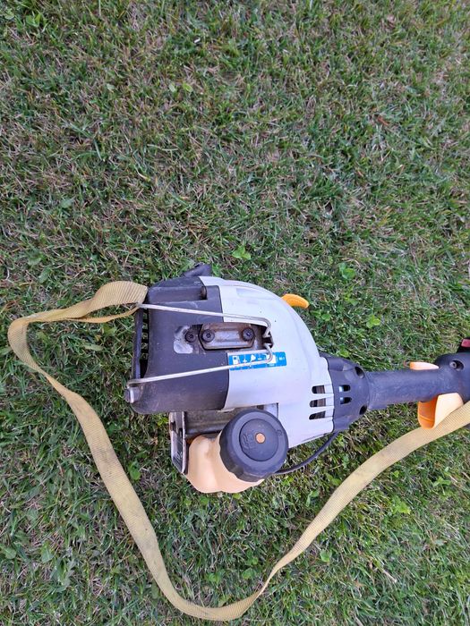 Бензинов  тример  Ryobi