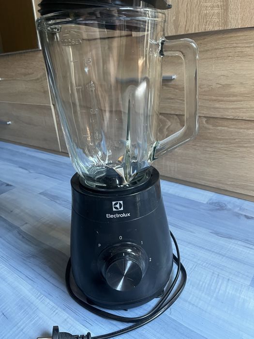Блендер Electrolux