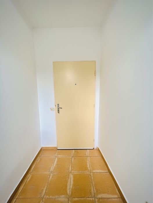 Продава се Двустаен апартамент в София, Люлин 6 - 45 кв.м за 1462 €/кв.м - Снимка #3