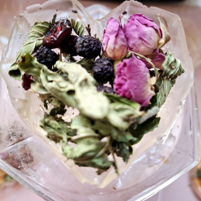 чаени бомбички/tea bombs Представяме ви нашите иновативни чаени бомби!