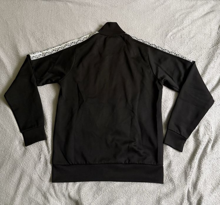 Екип на Cruyff- горница и долница