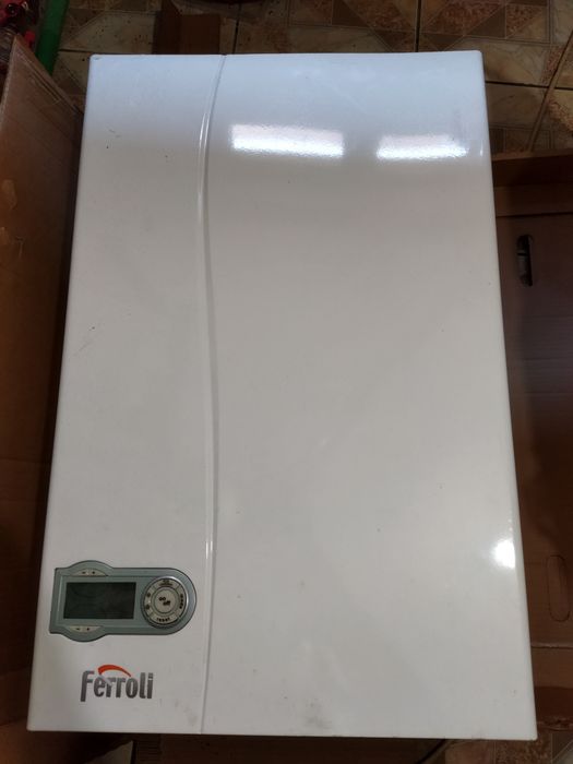 Vând boiler apa calda 200litri o serpentina in Cluj