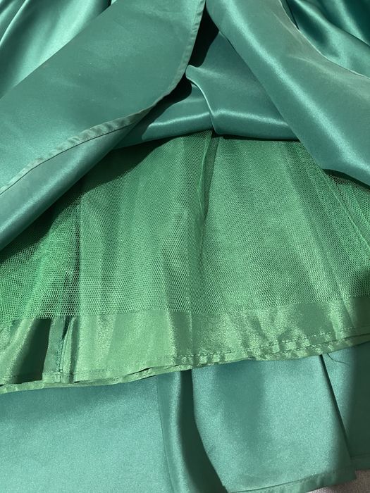 Платье вечернее