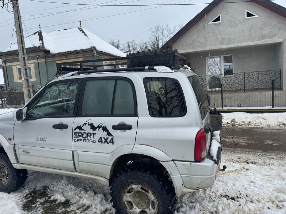 Vând Suzuki grand vitara