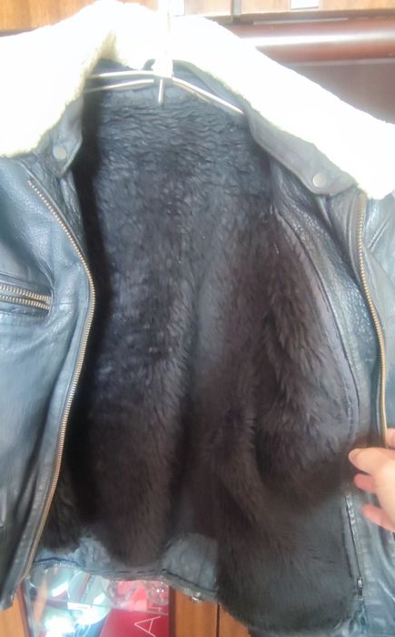 Черно Кожено Яке