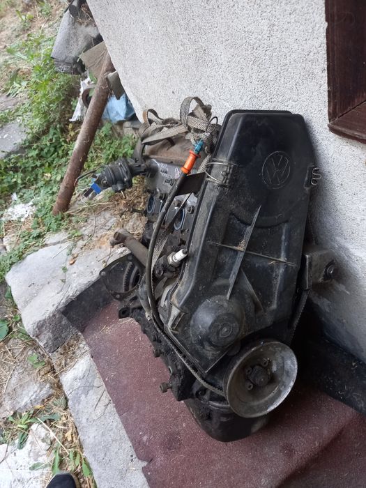 Двигател за фолксваген голф 2 .-1300кубика
