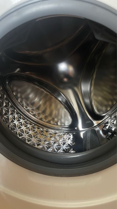 Продам стиральную машину