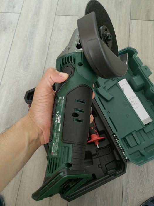 Rezervat - Polizor unghiular / flex Parkside