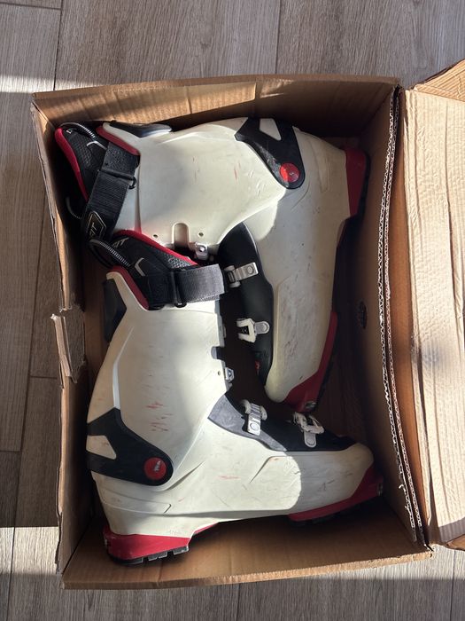 Трекинг ски обувки Dynafit Titan TF-X