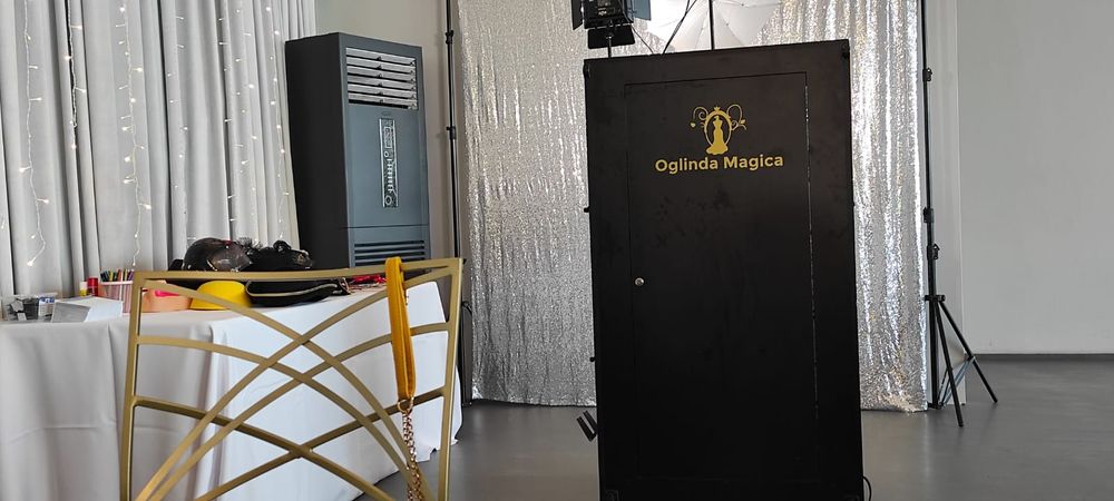 Oglinda magica / photobooth / cabina foto / ilustrații live