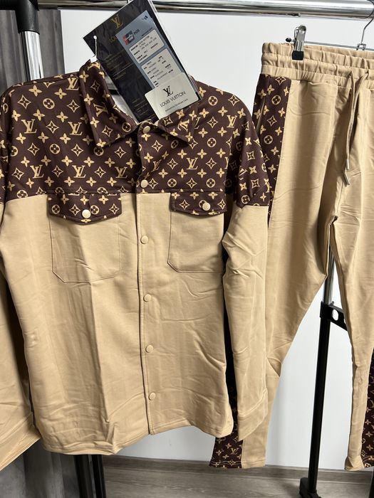 Compleu LOUIS VUITTON super calitate