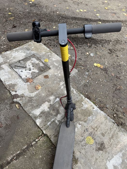 Trotineta electrica XIAOMI Scooter 4 , 10 inch , pliabila
