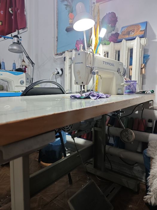 Швейная машина typical