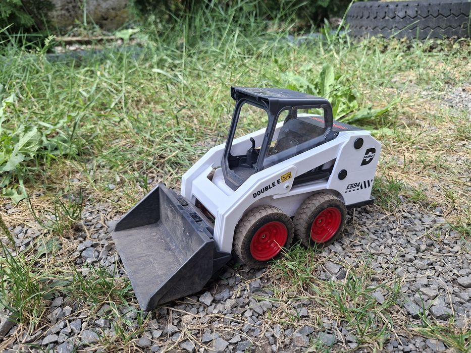 RC bobcat Double E594 1/14