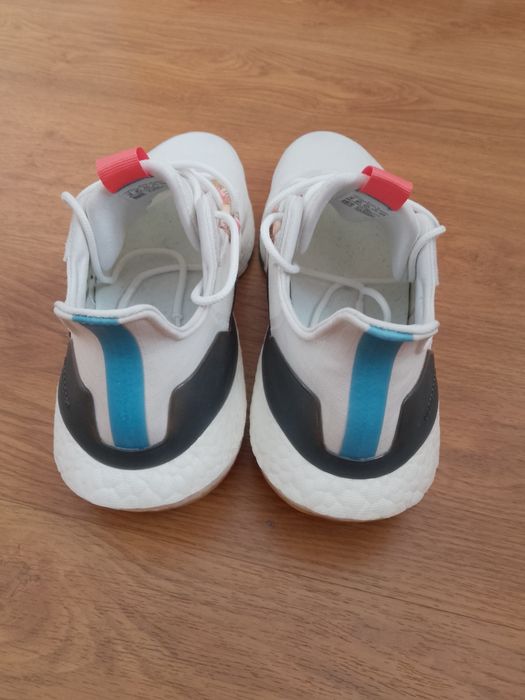 Adidas Ultraboost Parley 42 2/3  27cm interior  US 9