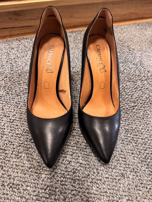 Елегантни черни обувки Catrice 39 размер