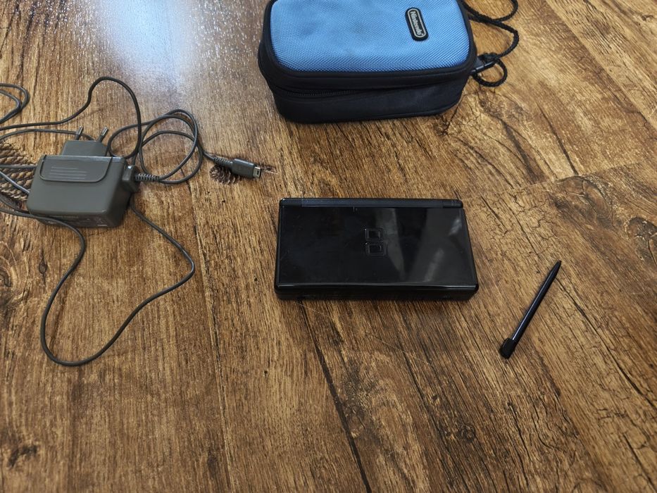 Nintendo ds lite