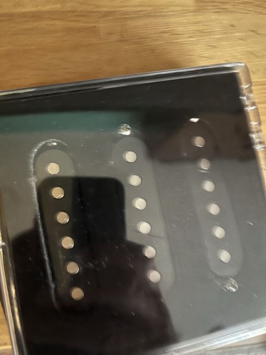 Адаптери за китара Fender Stratocaster