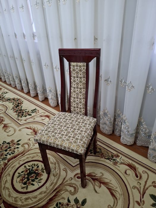 Стуллар сотилади 20 дона