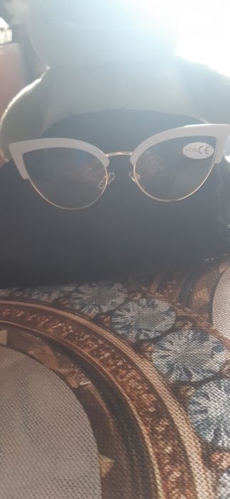 Очки стильные и  модные
