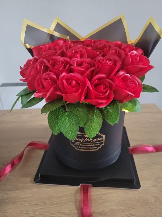 Букет подарък сапунени рози