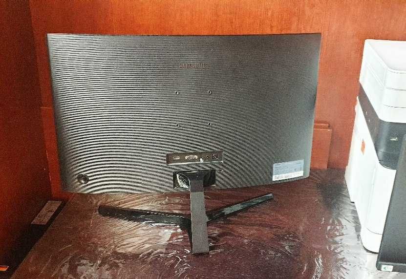 Монитор Samsung C27F396FHI б/у