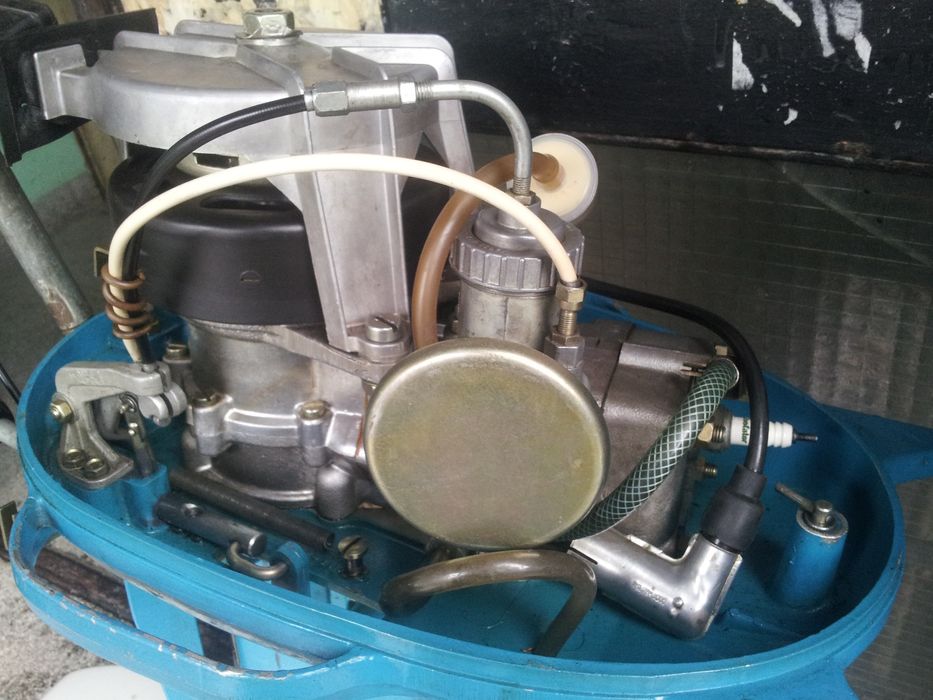 Извънбордов двигател Furelle 7,5