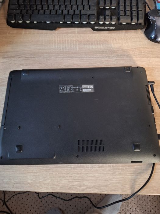 Laptop Asus X551MA , Intel N2920 , 8 GB  , ssd 128 GB  , 15.6 "
