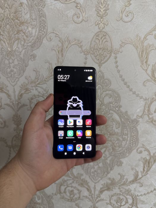 Срочно продам телефон Redmi Note 11 Pro 5G 256Gb