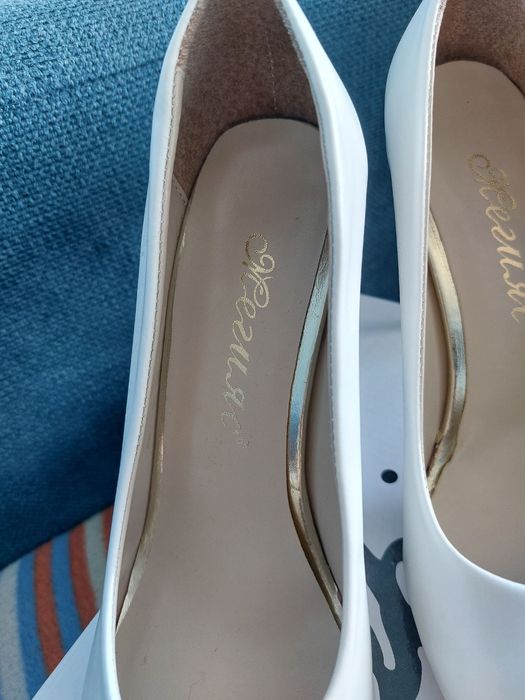 Дамски елегантни токове