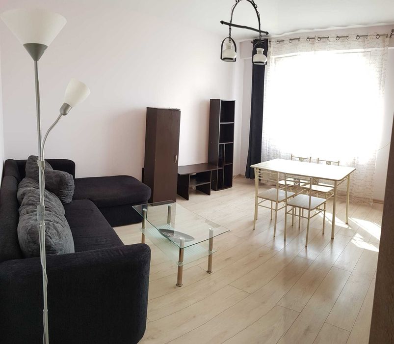 PF apartament 2 camere, loc de parcare - Tatarasi (Penta) 400 eur. Utilat - CT,AC, masina de spalat vase. Curte si scara cu supraveghere video