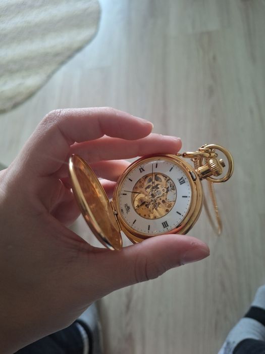 Джобен часовник Royal London