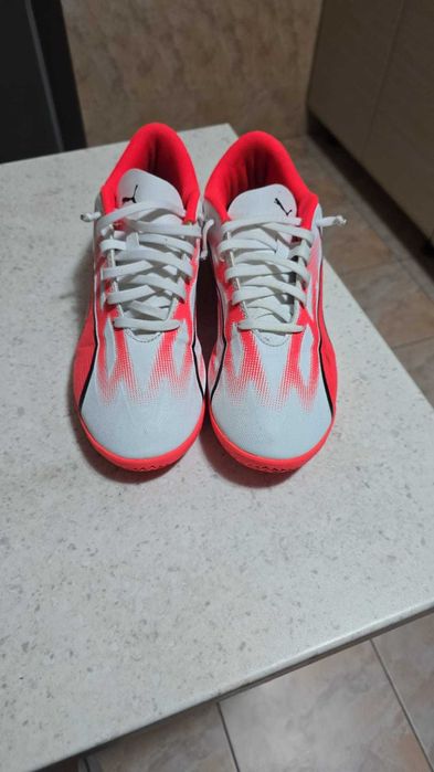 Ghete fotbal marimea 42