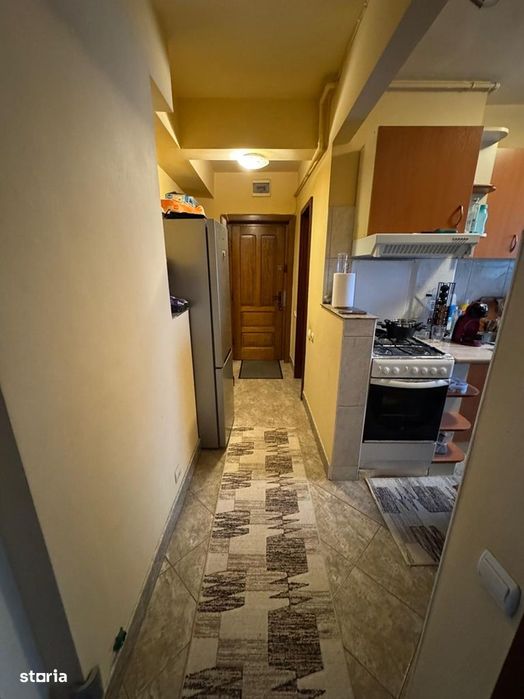 cv 199 Victoriei zona RFN Apartament cu 2 camere Decomandat !