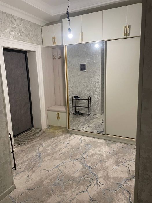 3-хонали уй сотилади
2 etaj 
Maydoni 77 kv 
Mebel jixozlari bor 
Mos