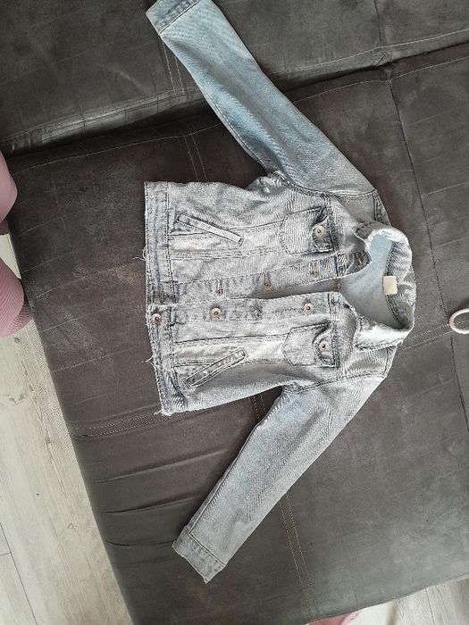 Дънкено яке на Зара