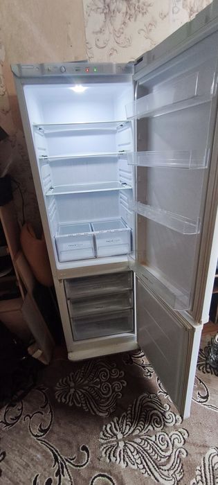 Продается холодильник