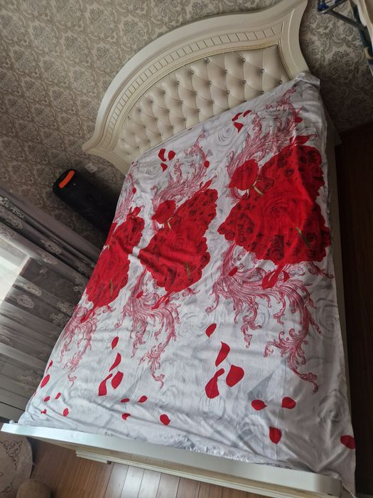 Двухспалная кровать