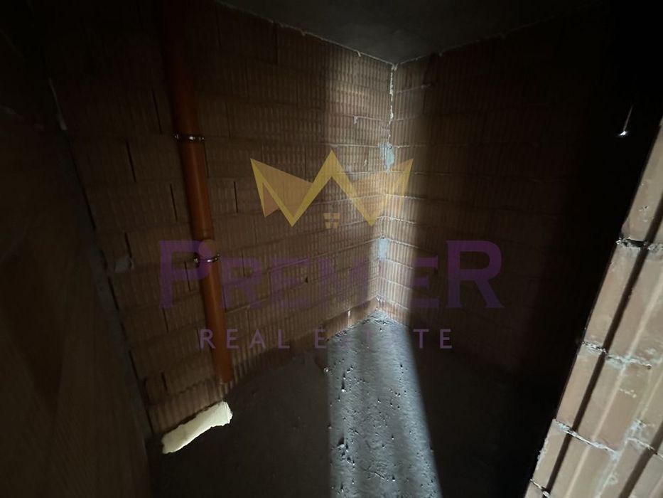 Продава се Двустаен апартамент в София, Люлин 4 - 65 кв.м за 1816 €/кв.м - Снимка #4