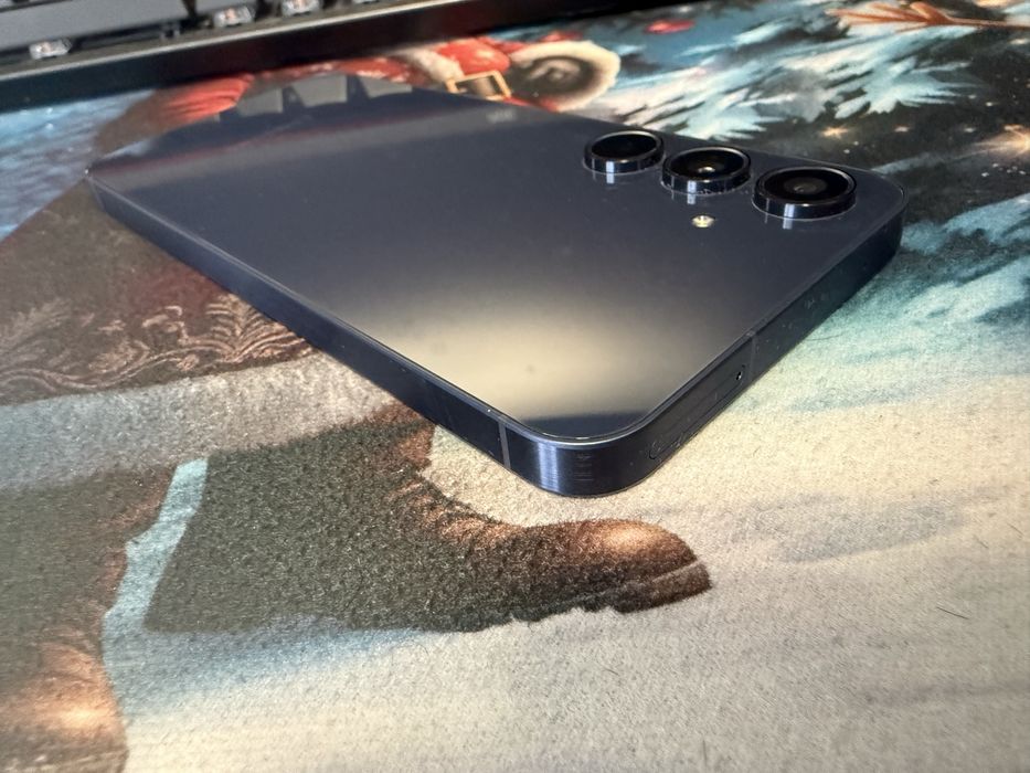 Samsung Galaxy A55 , 256GB , 5G , Albastru , In stare buna .