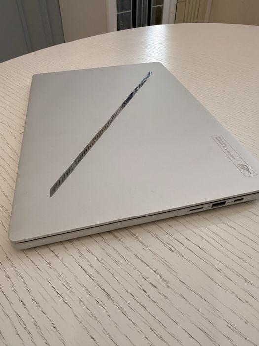 Asus ROG Zephyrus G14