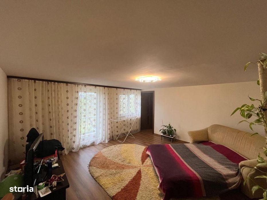 Casa in Malu Mare, teren 2354 mp,curte mare si potential extindere