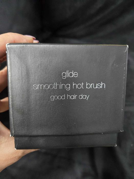 [Perie GHD Glide Smoothing Hot Brush,