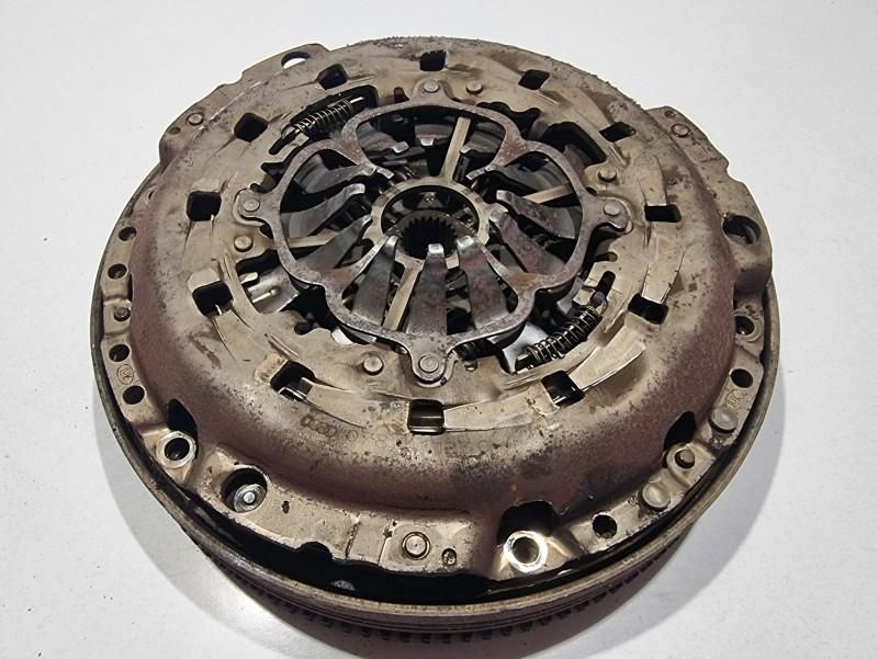 Kit ambreiaj LUK Audi A6 facelift 4f, C6 2.0 tdi CAHA 03G105266BH