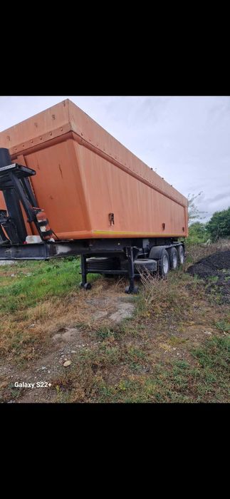 Iveco stralis 2007. Semiremorci basulabile și prelate