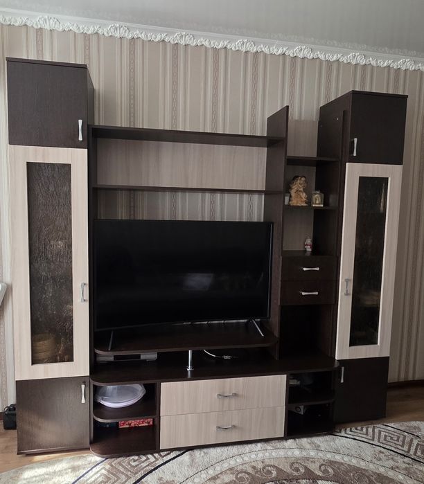 Продаётся мебельная стенка