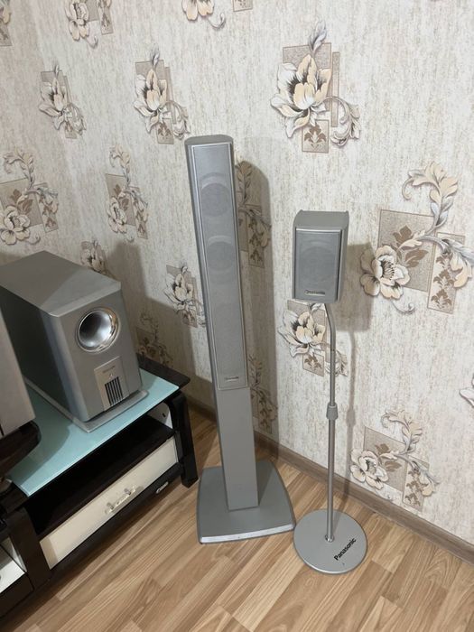 Телевизор, dvd,домашний кинотеатр колонки и подставка