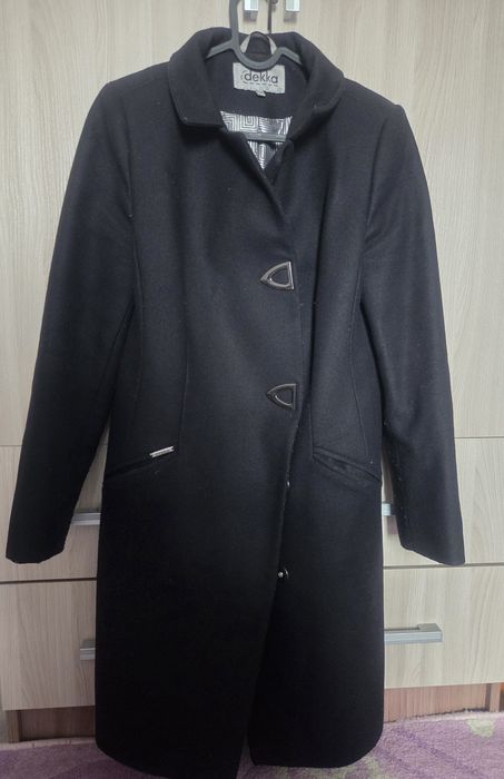Продам женское пальто