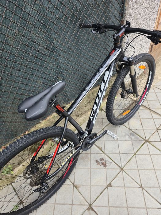 Scott scale 29 цола М размер Алуминиев велосипед 3x10 скорости  Deore Sr Suntour XCR