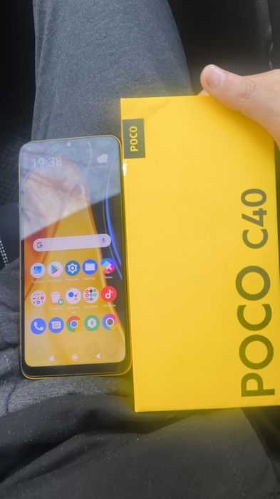 Продам телефон poco c40
